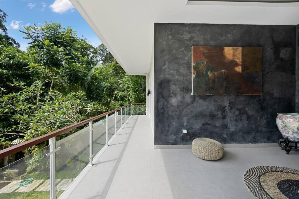 New 4 Bedroom Villa Surrounded By Jungle And Ricefields Ubud  Exterior photo