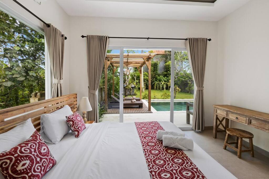 New 4 Bedroom Villa Surrounded By Jungle And Ricefields Ubud  Exterior photo
